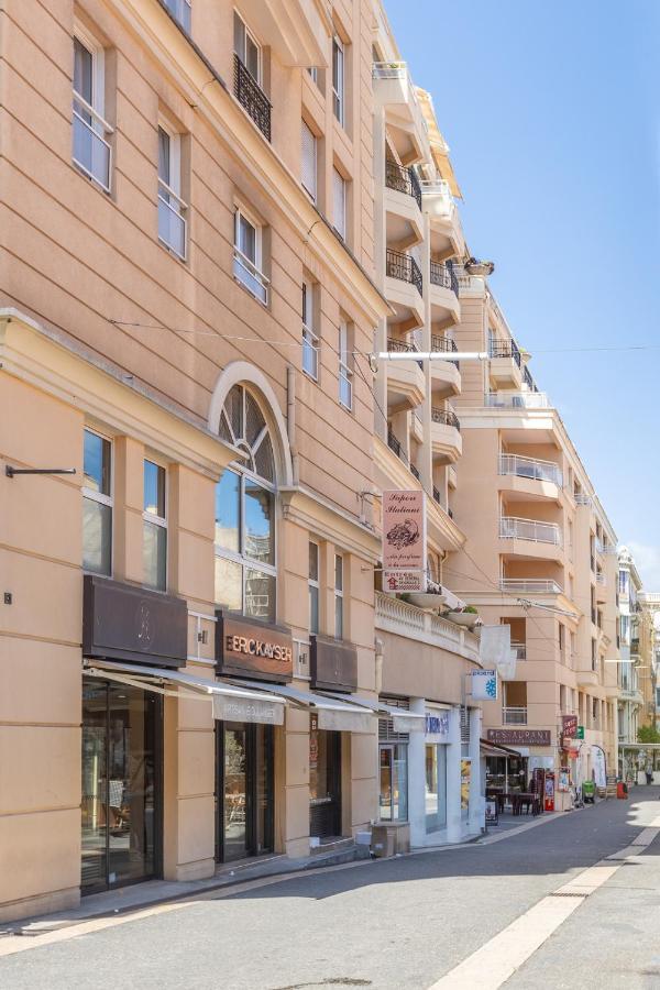 Luxury Studio Renovated 2024 With Free Parking Beausoleil Luaran gambar